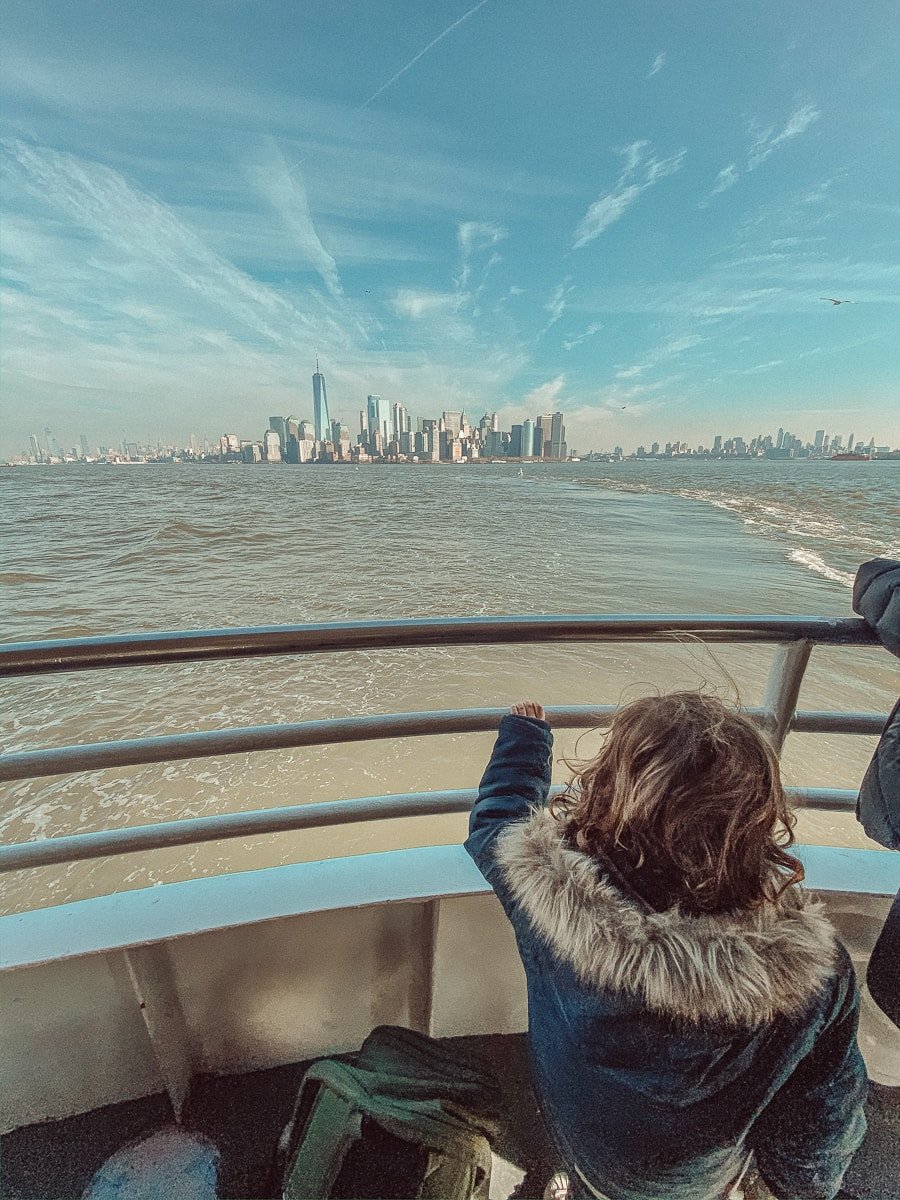 toddler looking at nyc skyline