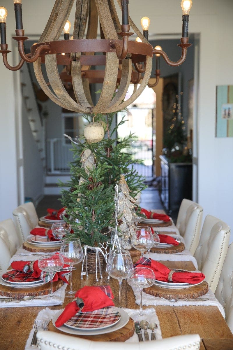 christmas table setting