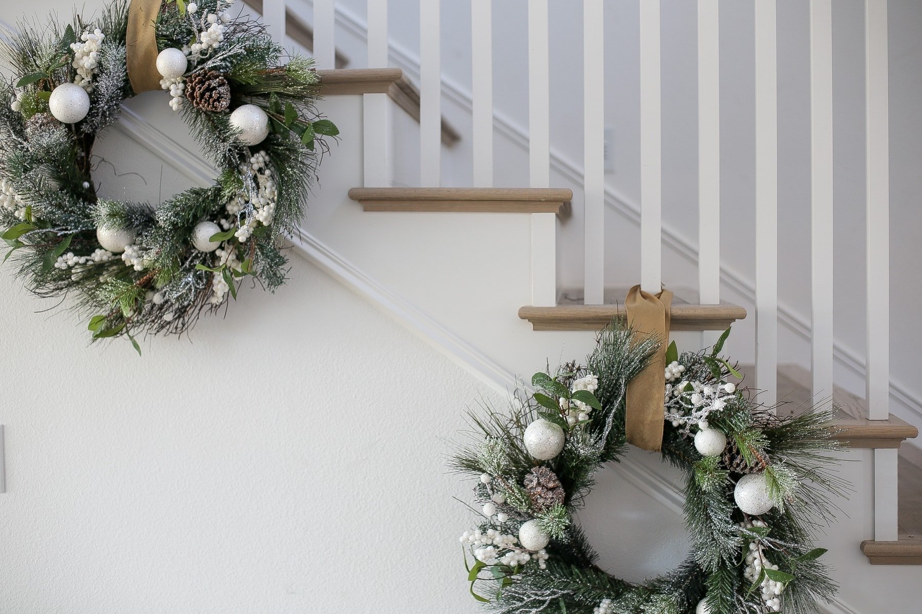 christmas wreath on staircase