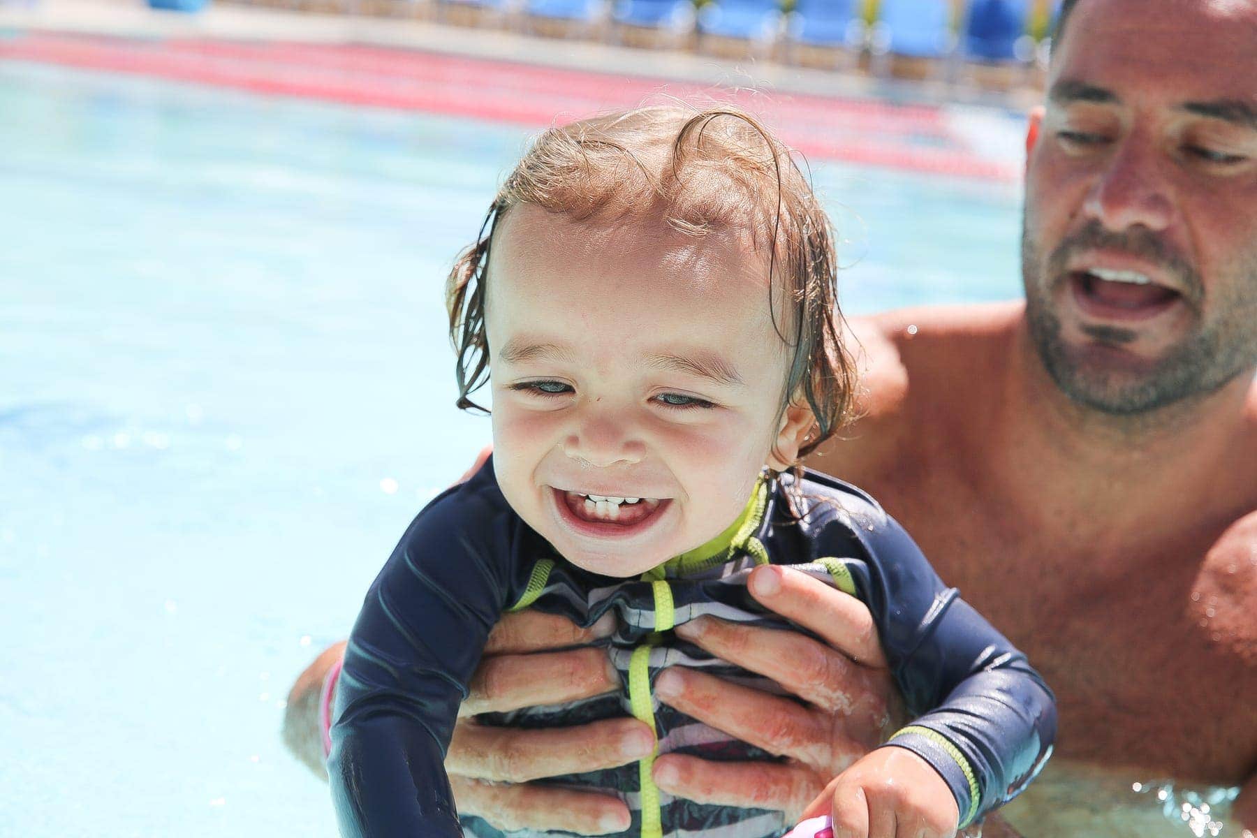 baby swimming 