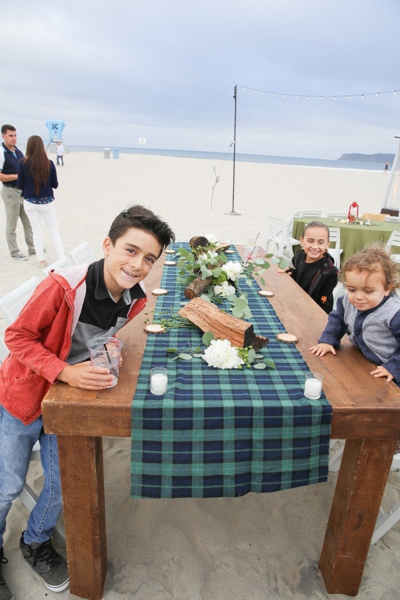 beach eating