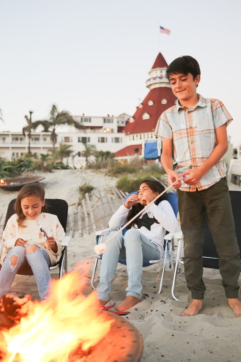 kids roasting marshmallows