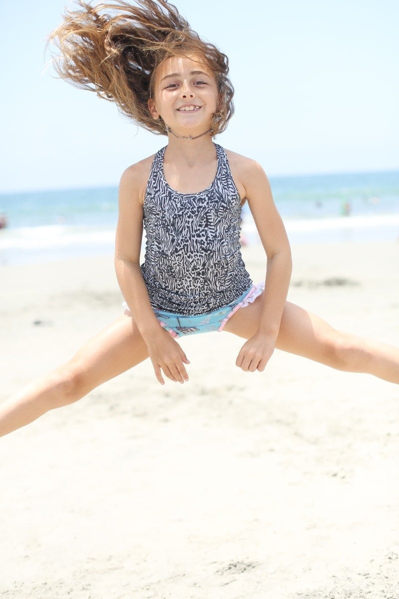 gymnastics girl 