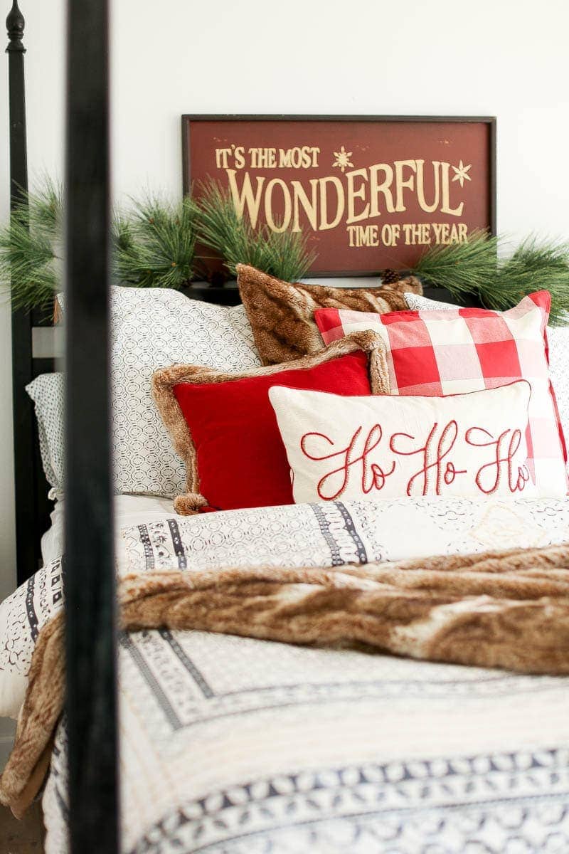 How to Make Seasonal Decor for Any Time of Year