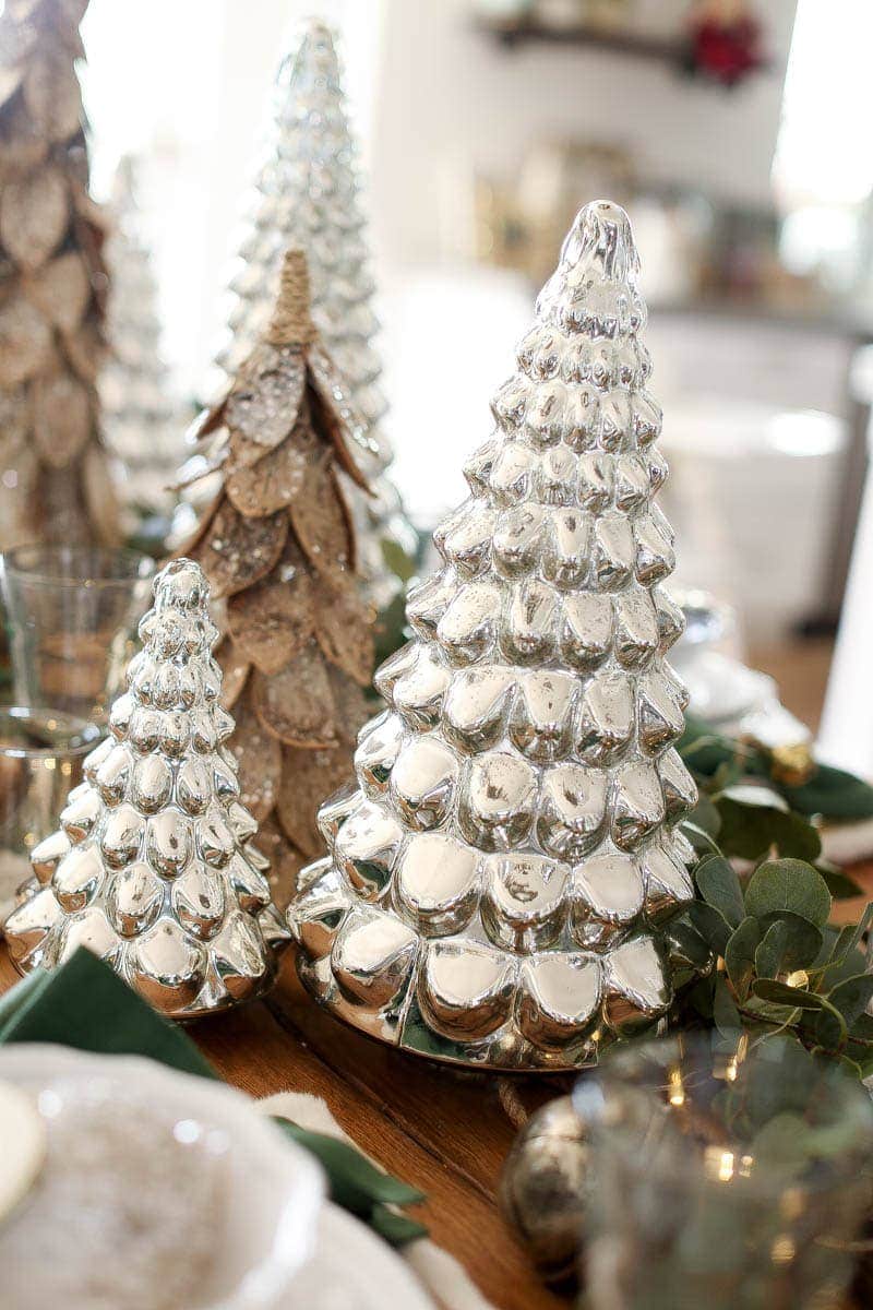 table holiday decor