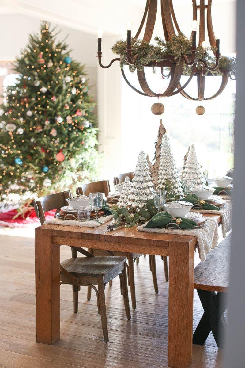 farm table christmas decor