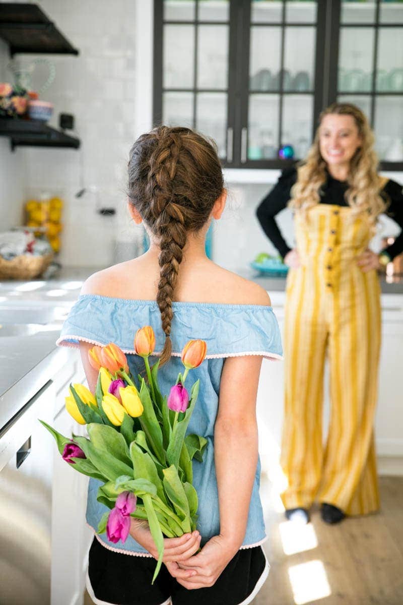 girl with flowers