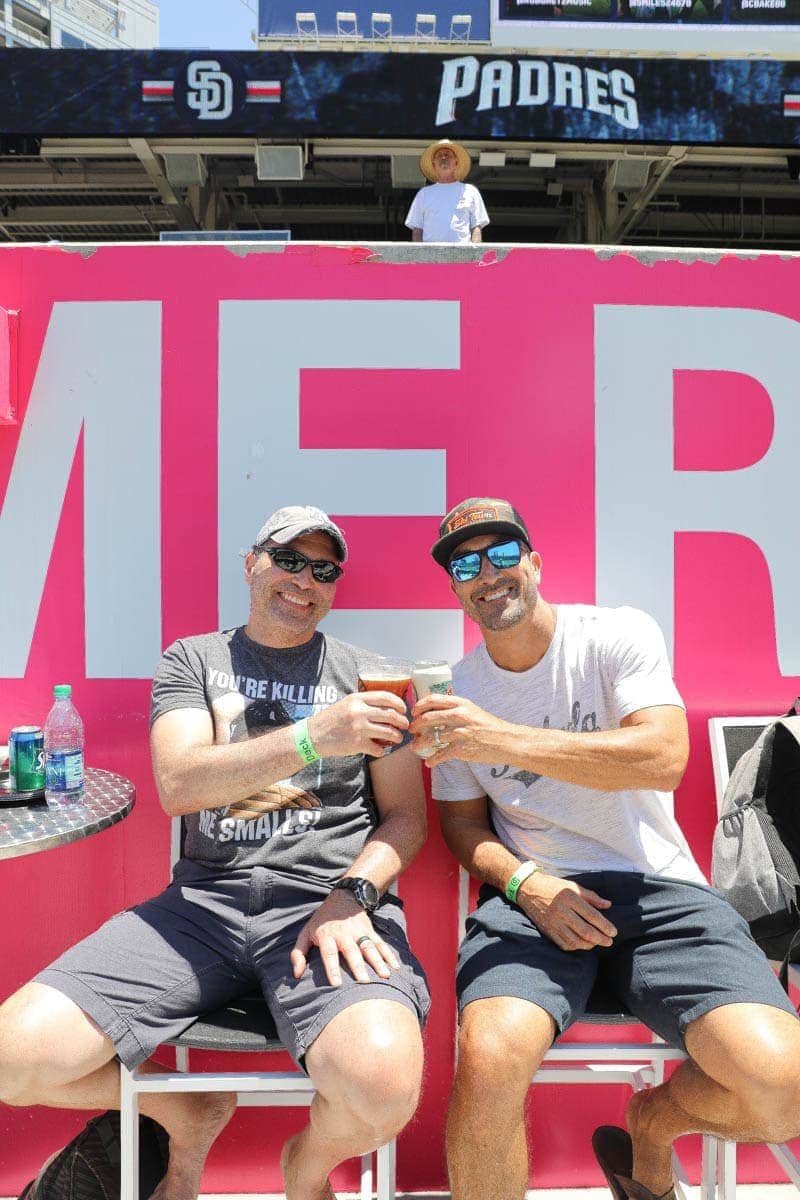 Friends Cheers While Watching Baseball #familyday #weekend #familydaysout #citygirlgonemom #cheers