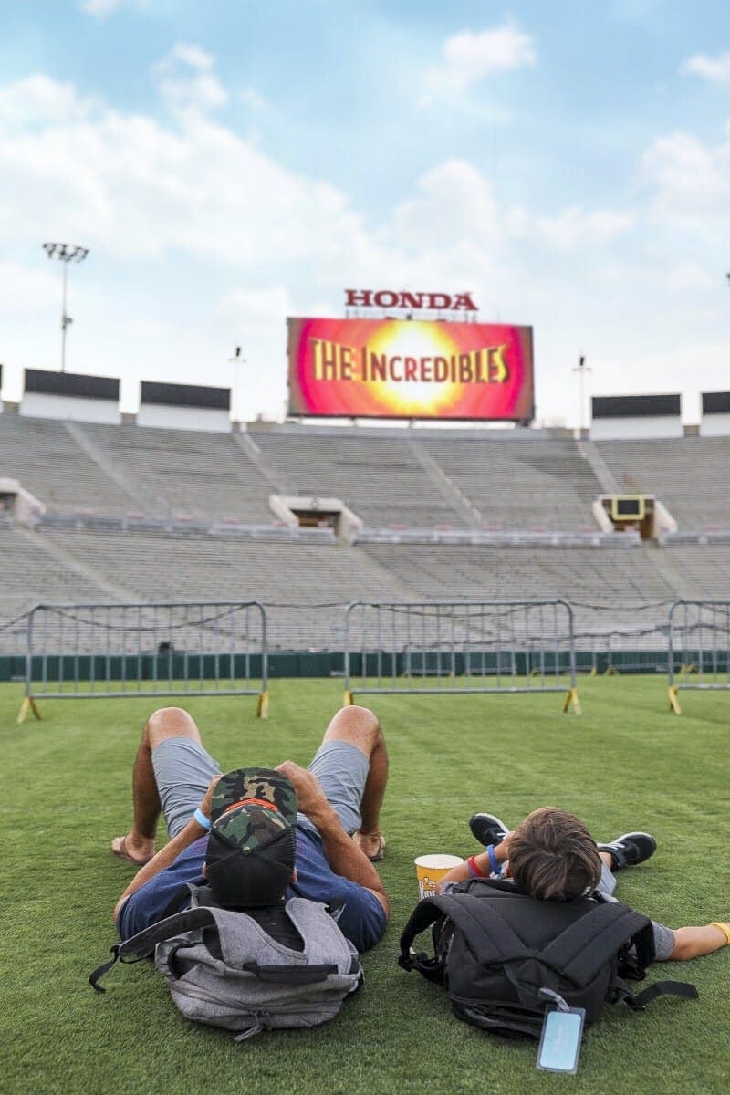 Childhood Cancer is an awful diagnosis. All kids deserve a night to remember and that's exactly what Northwestern Mutual did for their night to remember at the Rose Bowl Stadium! #childhoodcancerawareness #rosebowlstadiumcampout #campoutforkids #cancerawareness #rosebudscampout #rosebowlstadium #pasadena #california #citygirlgonemom #camping #footballstadium