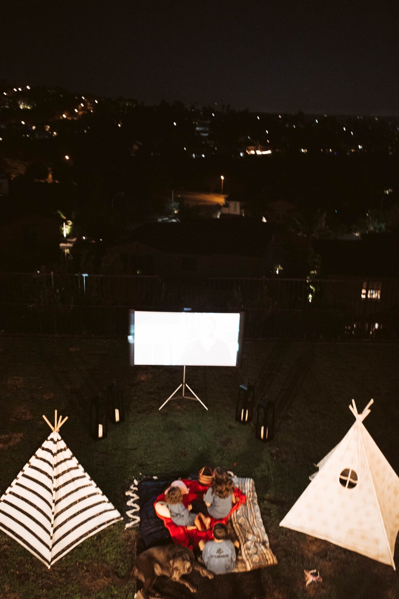 projector movie night