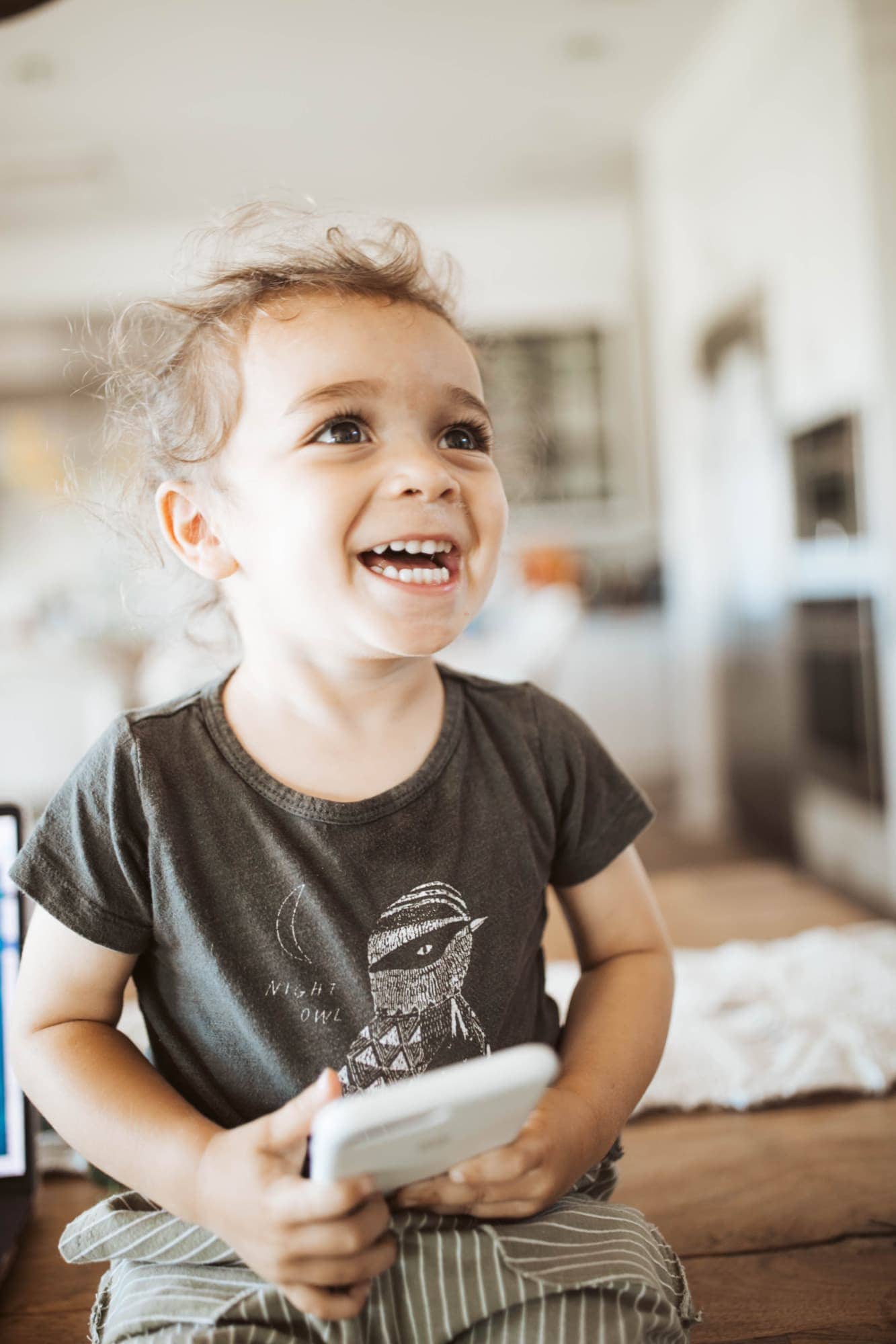 toddler on cell phone