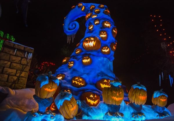 10 Secret Tips For Halloween Time At Disneyland - City Girl Gone Mom