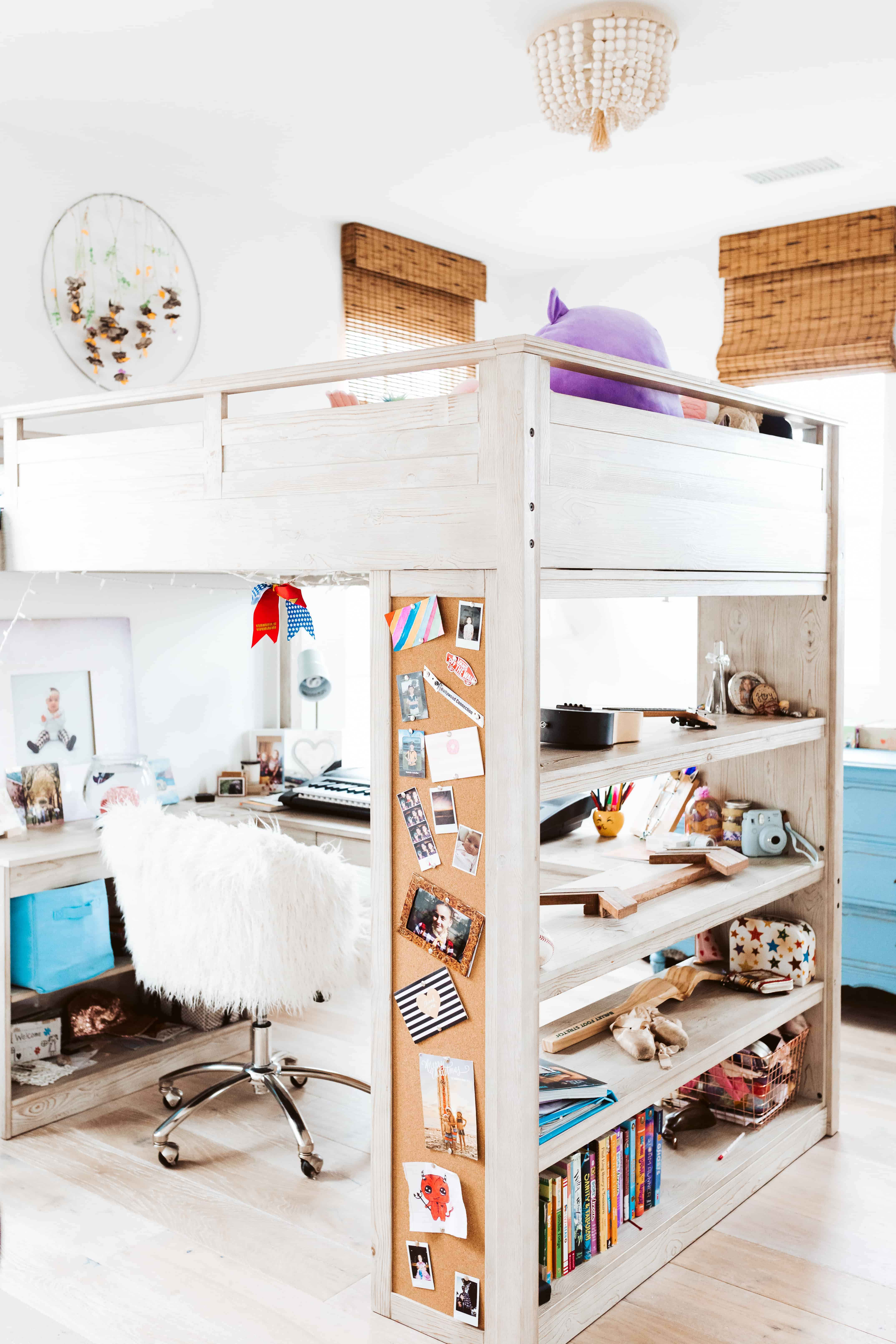 kids desk space