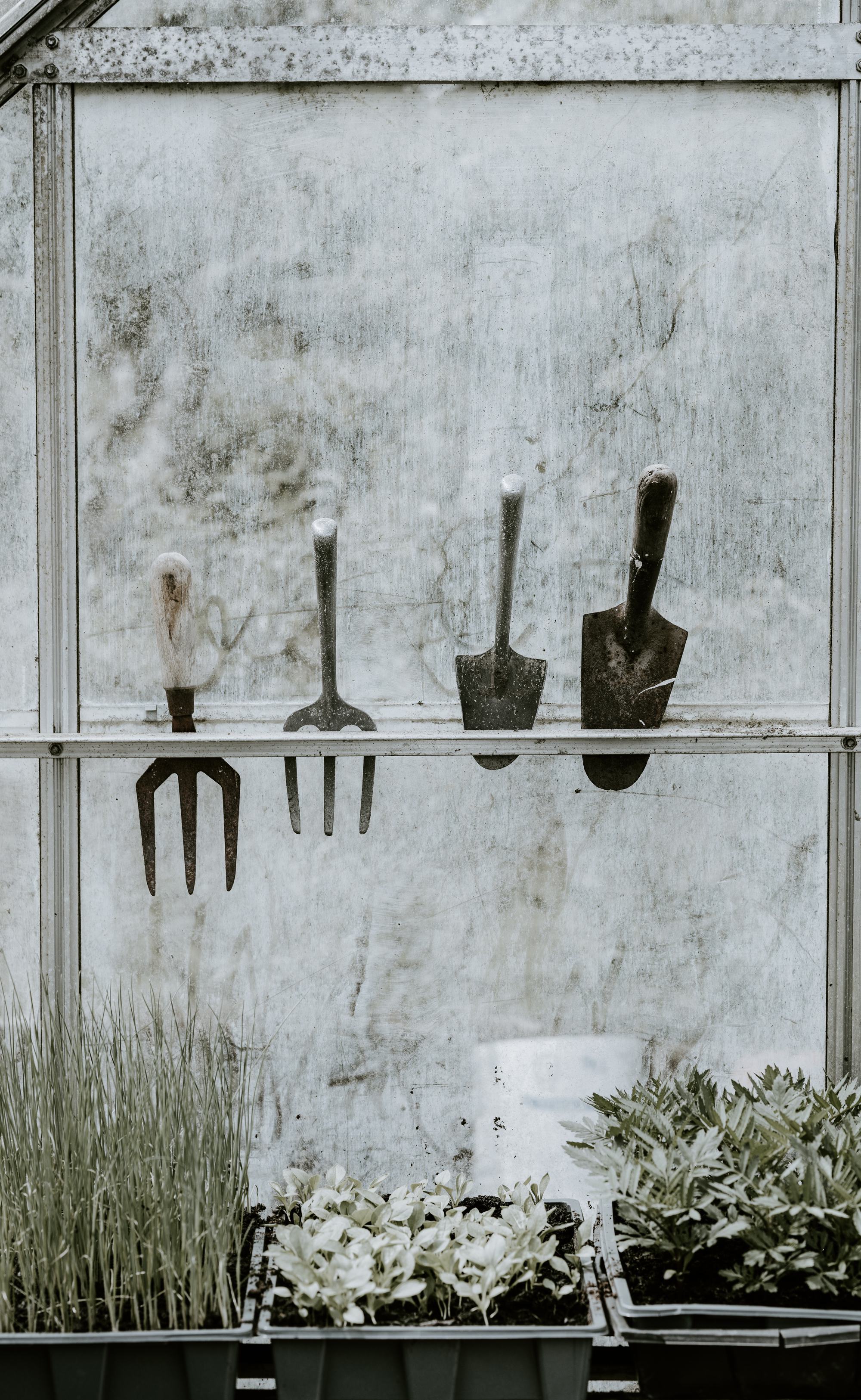 gardening tools