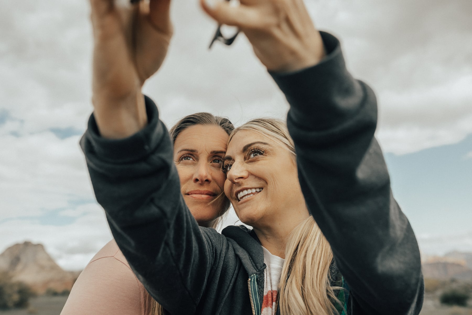 friends selfie