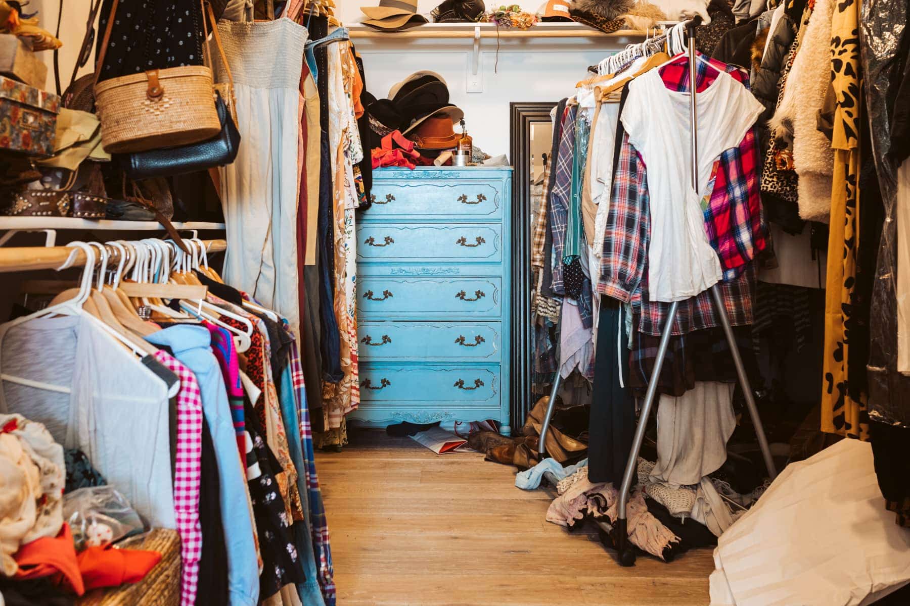 9 Steps to Organizing Your Closet During Quarantine - City Girl