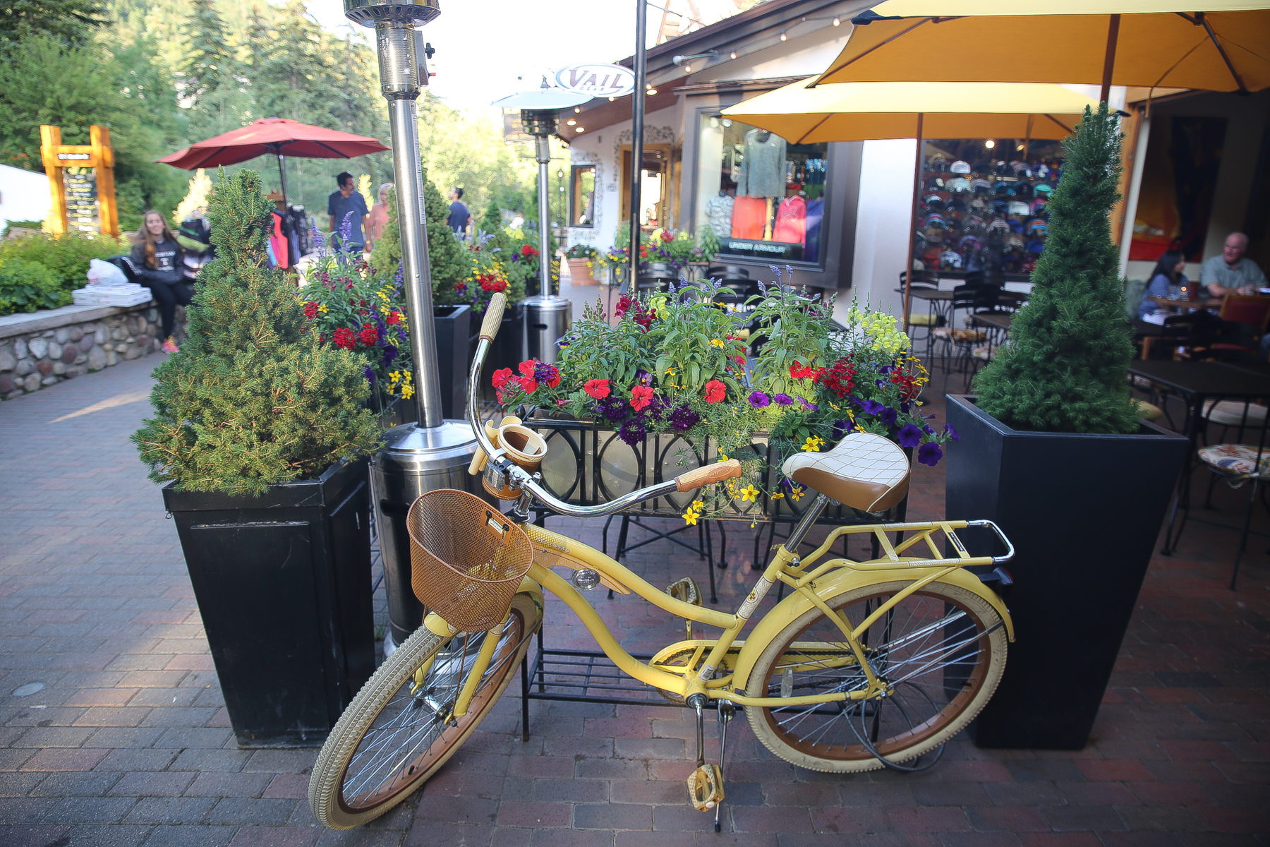 yellow bike