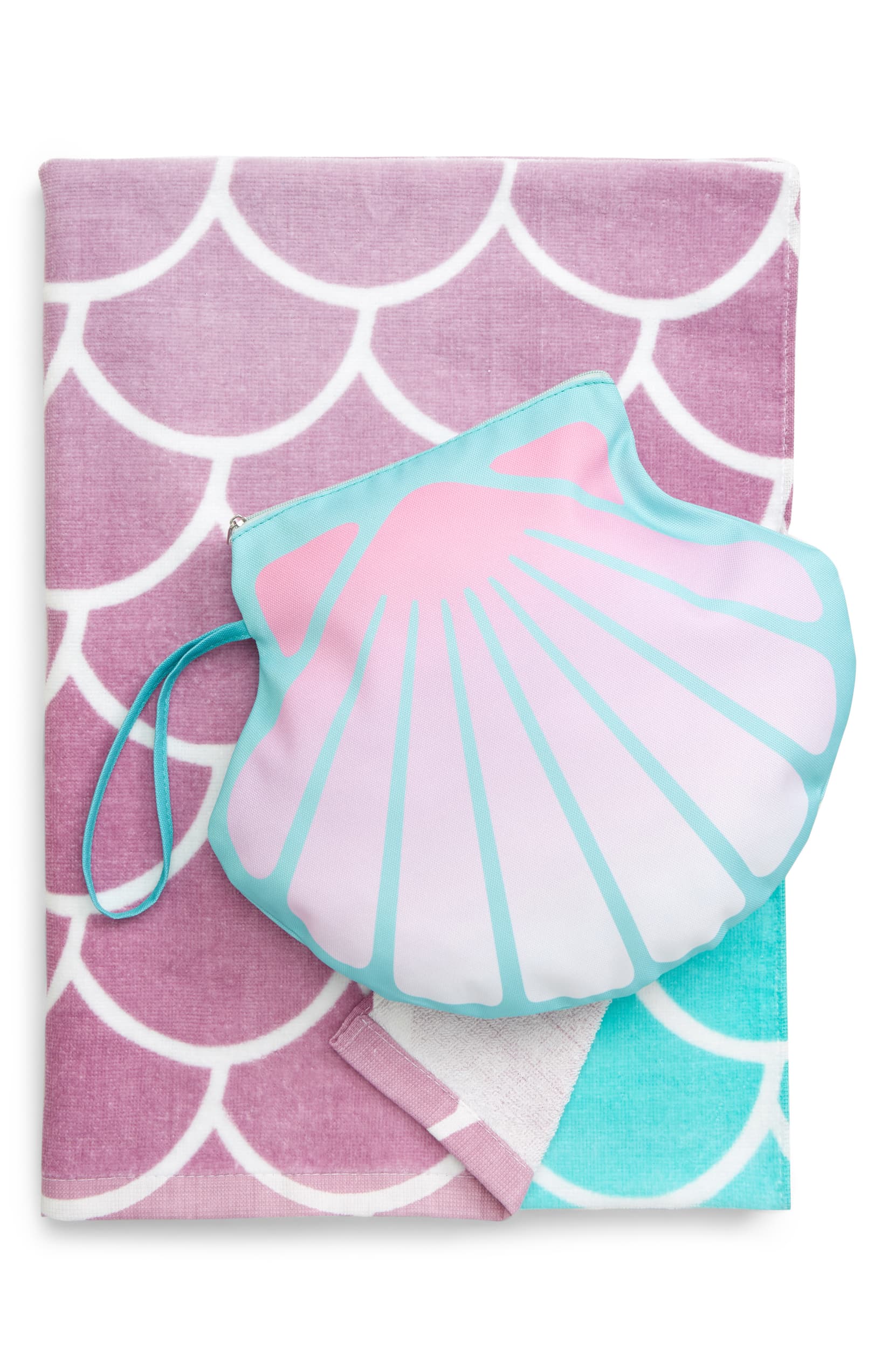 beach towel seashell