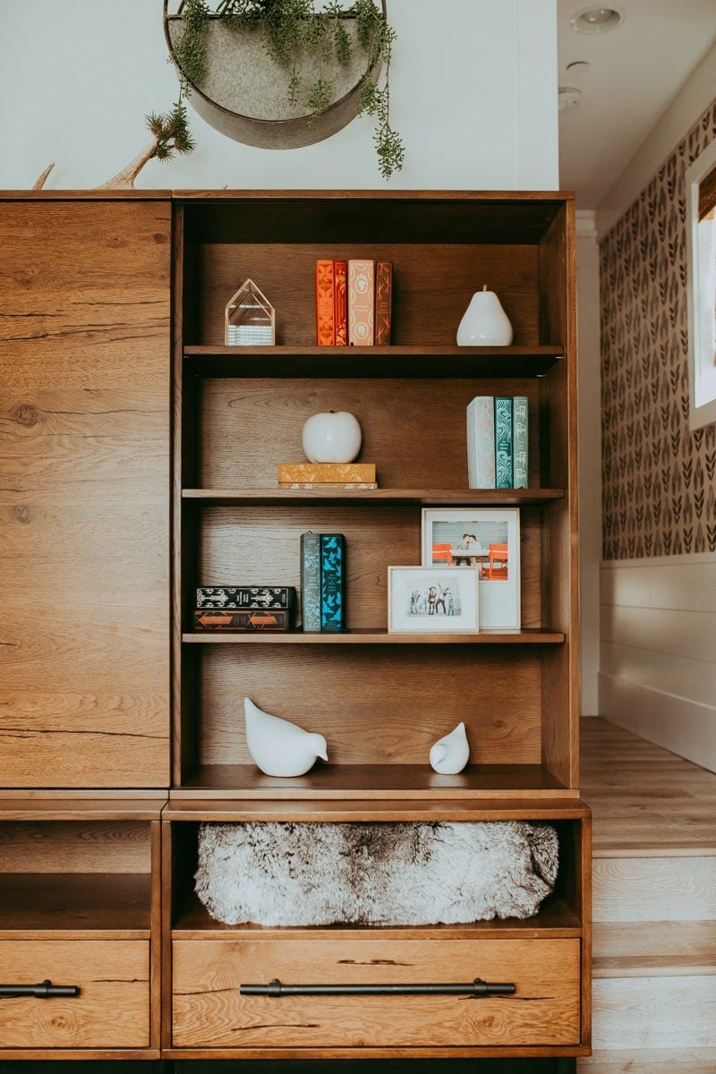 bookshelf style