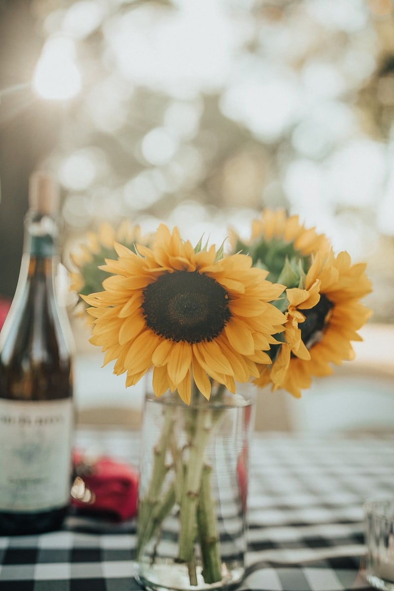 table sunflowers