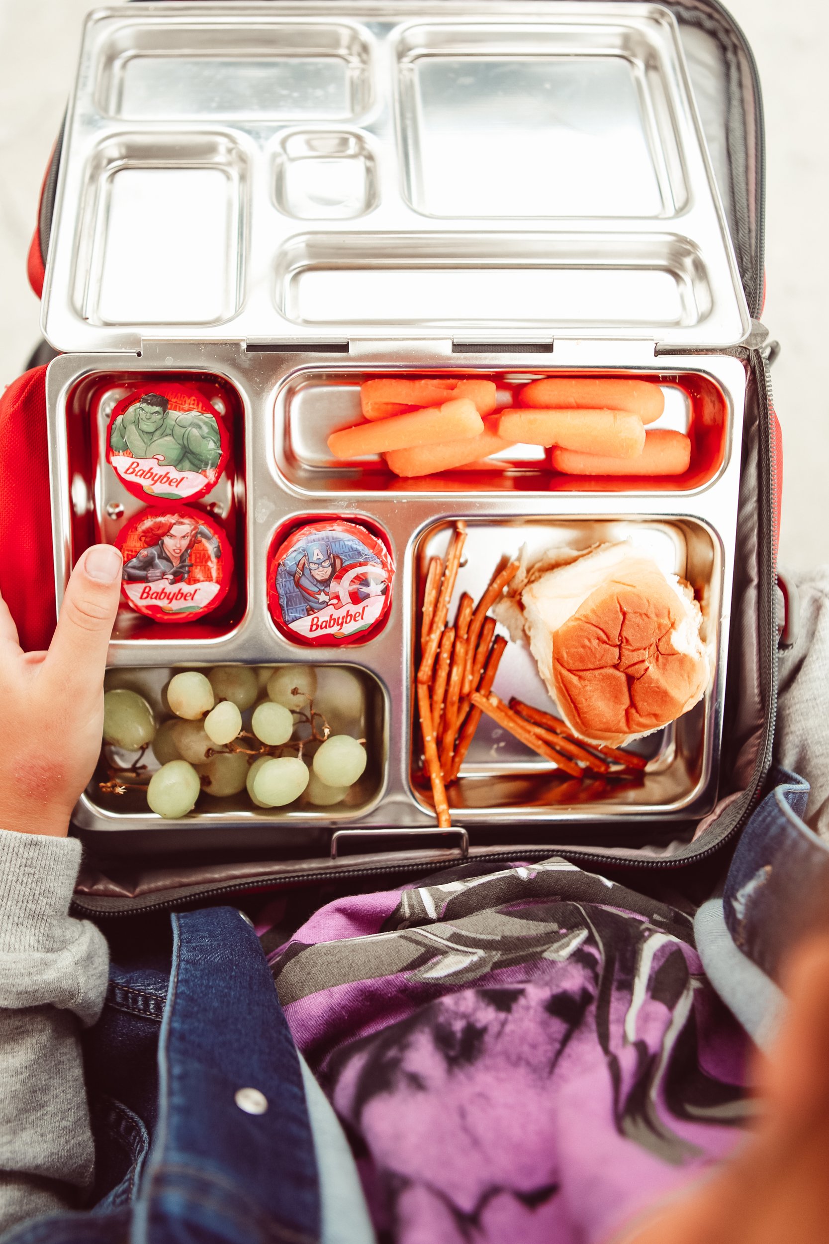 kids snacks in lunchbox