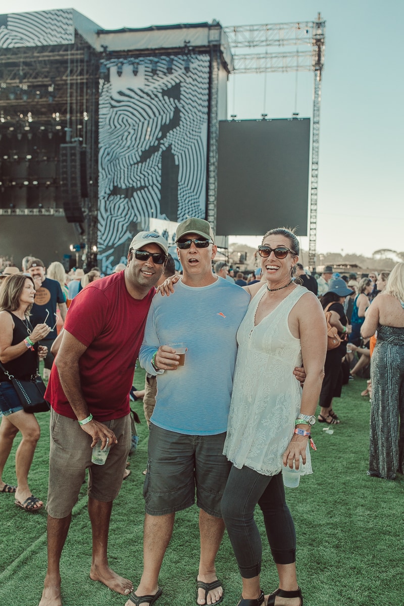 friends at music festival