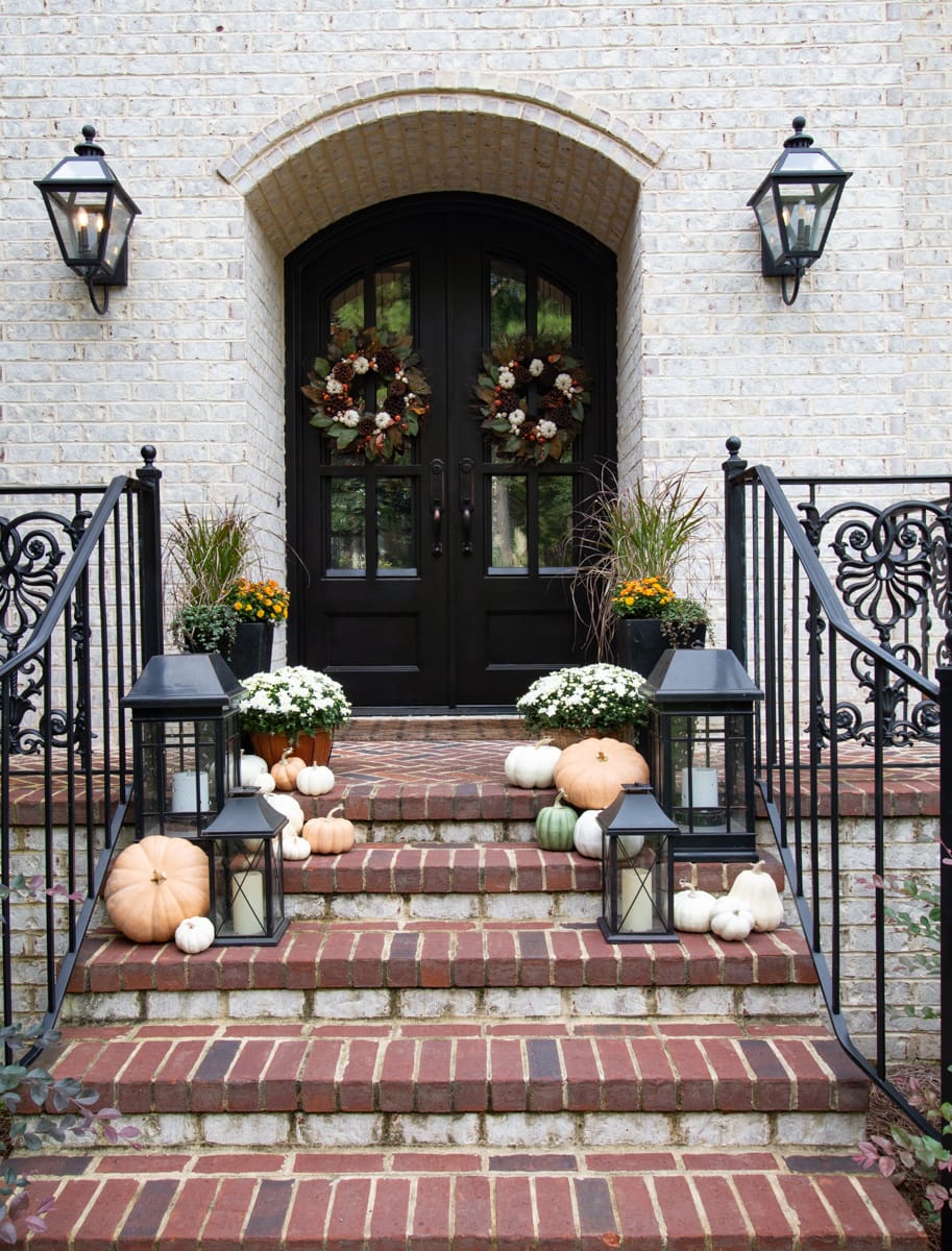 fall front porch decor