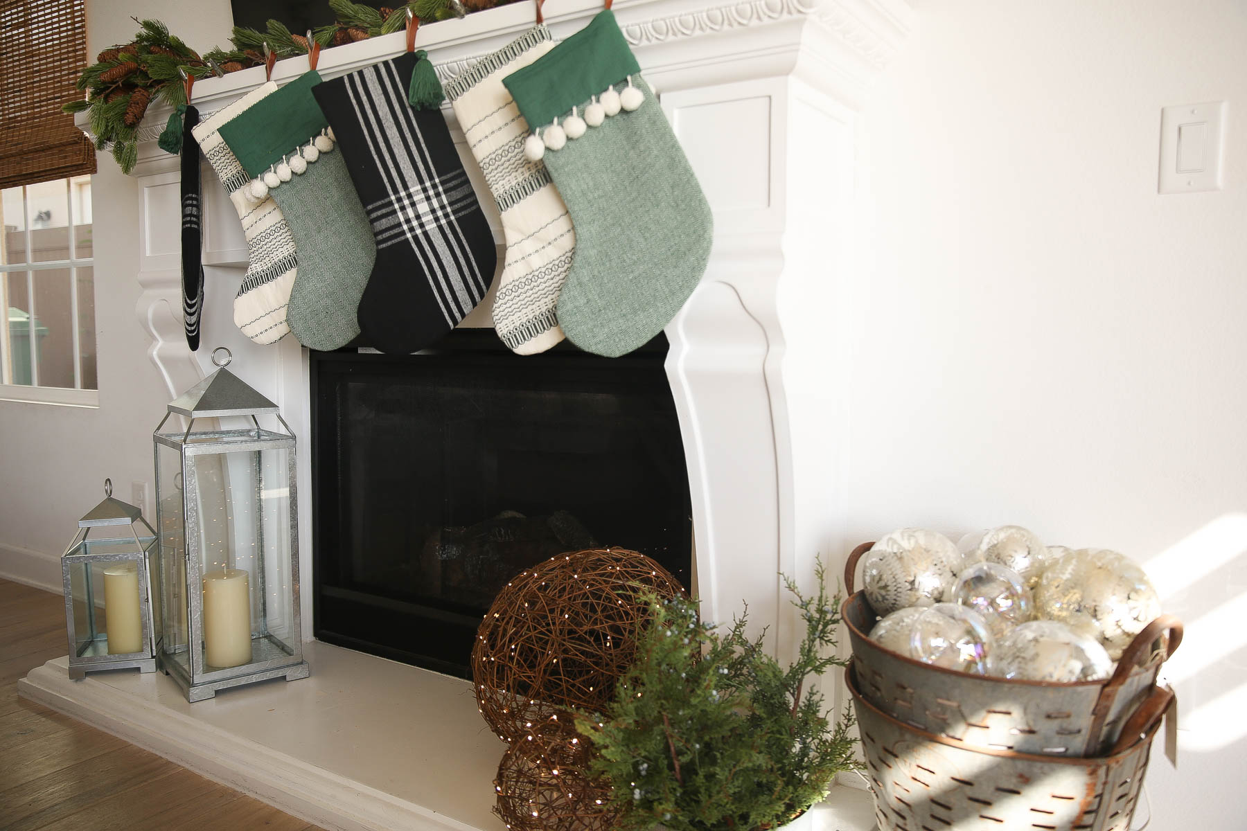 christmas mantle