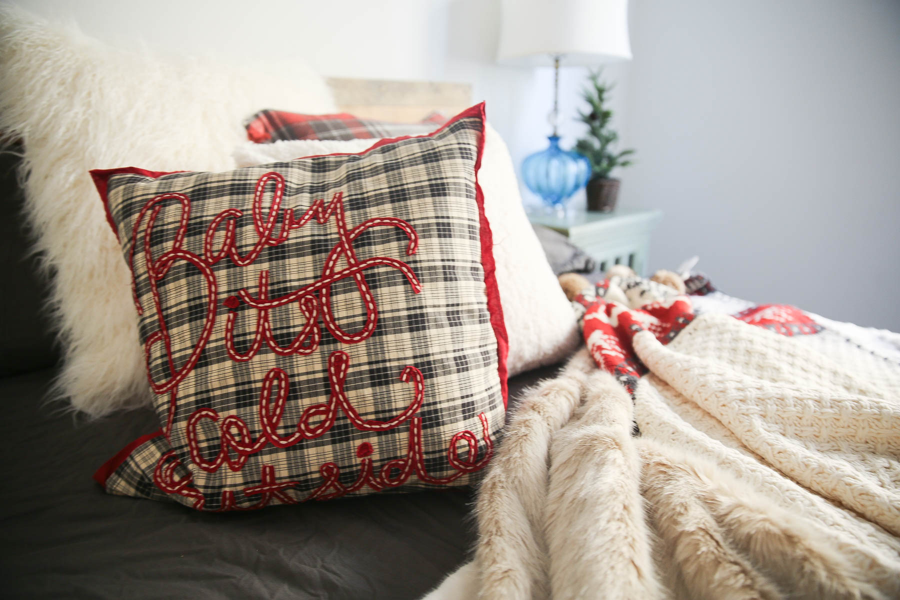 christmas bedroom decoration