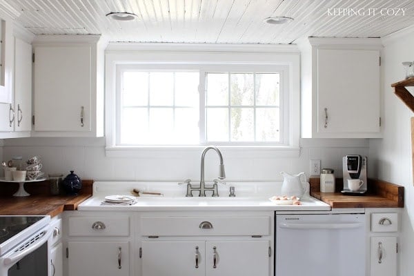 farmhouse kitchen