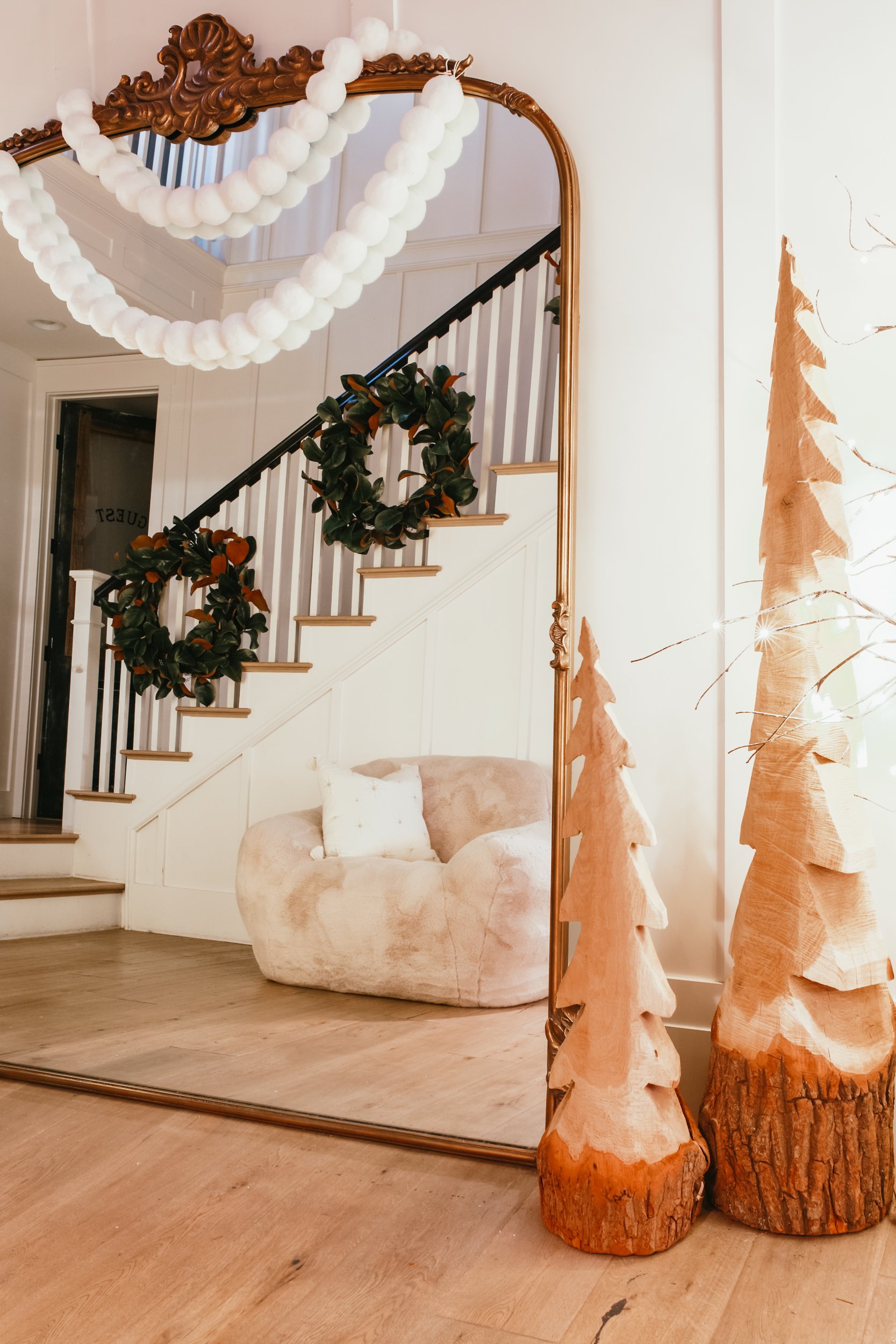 entryway decorations