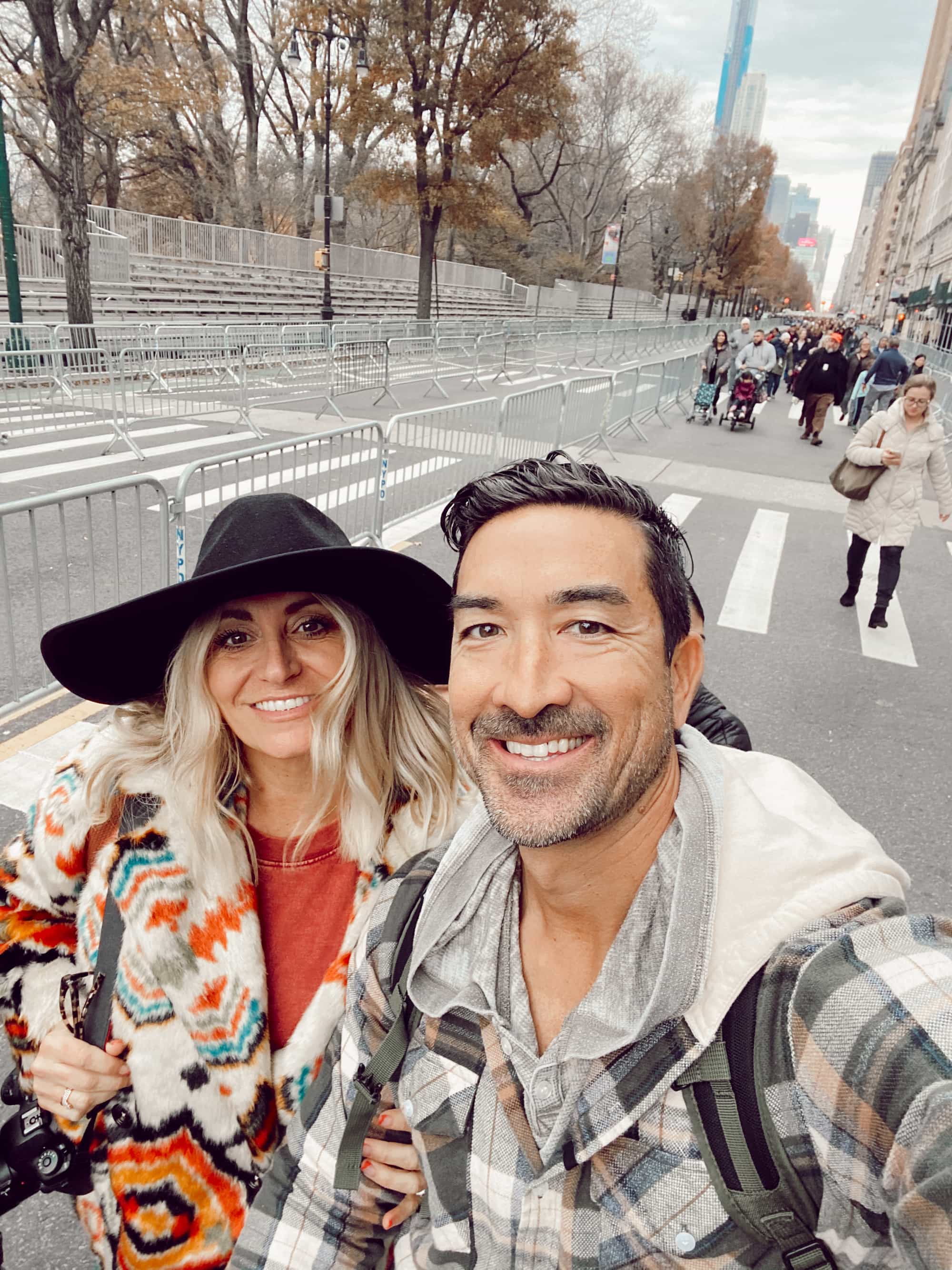 couple selfie in new york