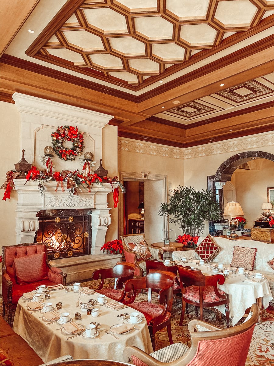 christmas restaurant