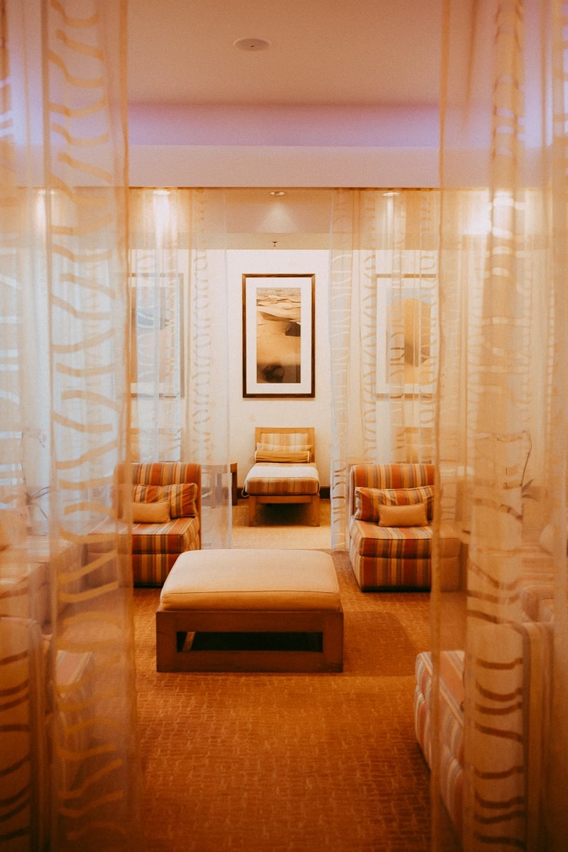 spa waiting room