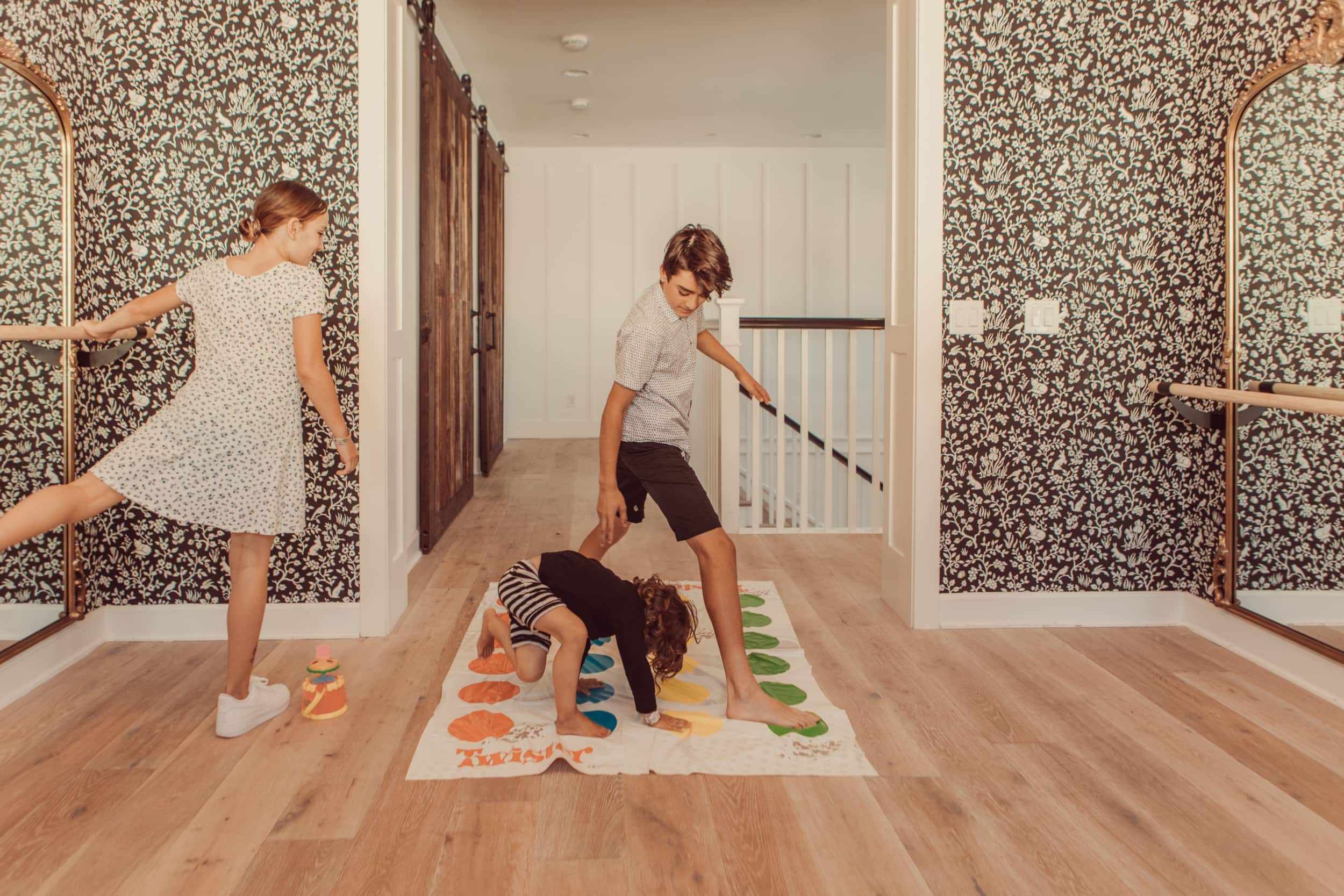 kids playing twister