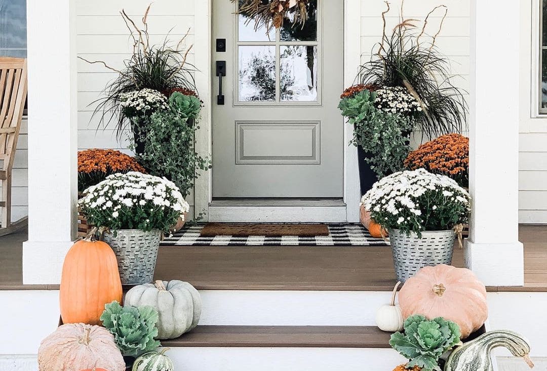 fall porch decor