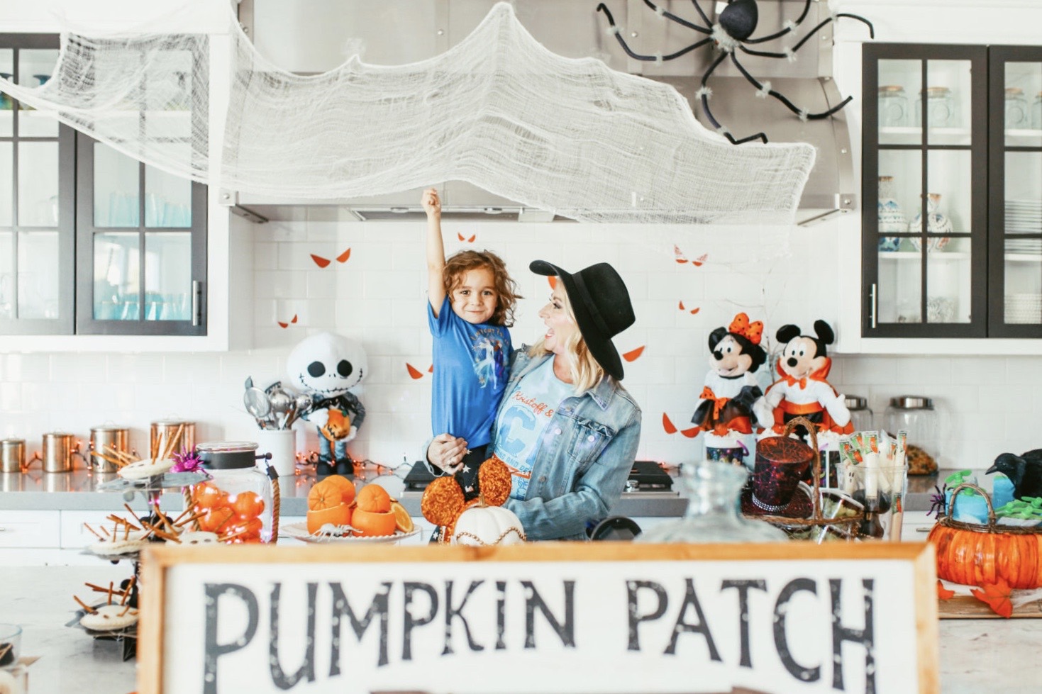 how-to-make-your-halloween-pumpkin-last-longer-city-girl-gone-mom