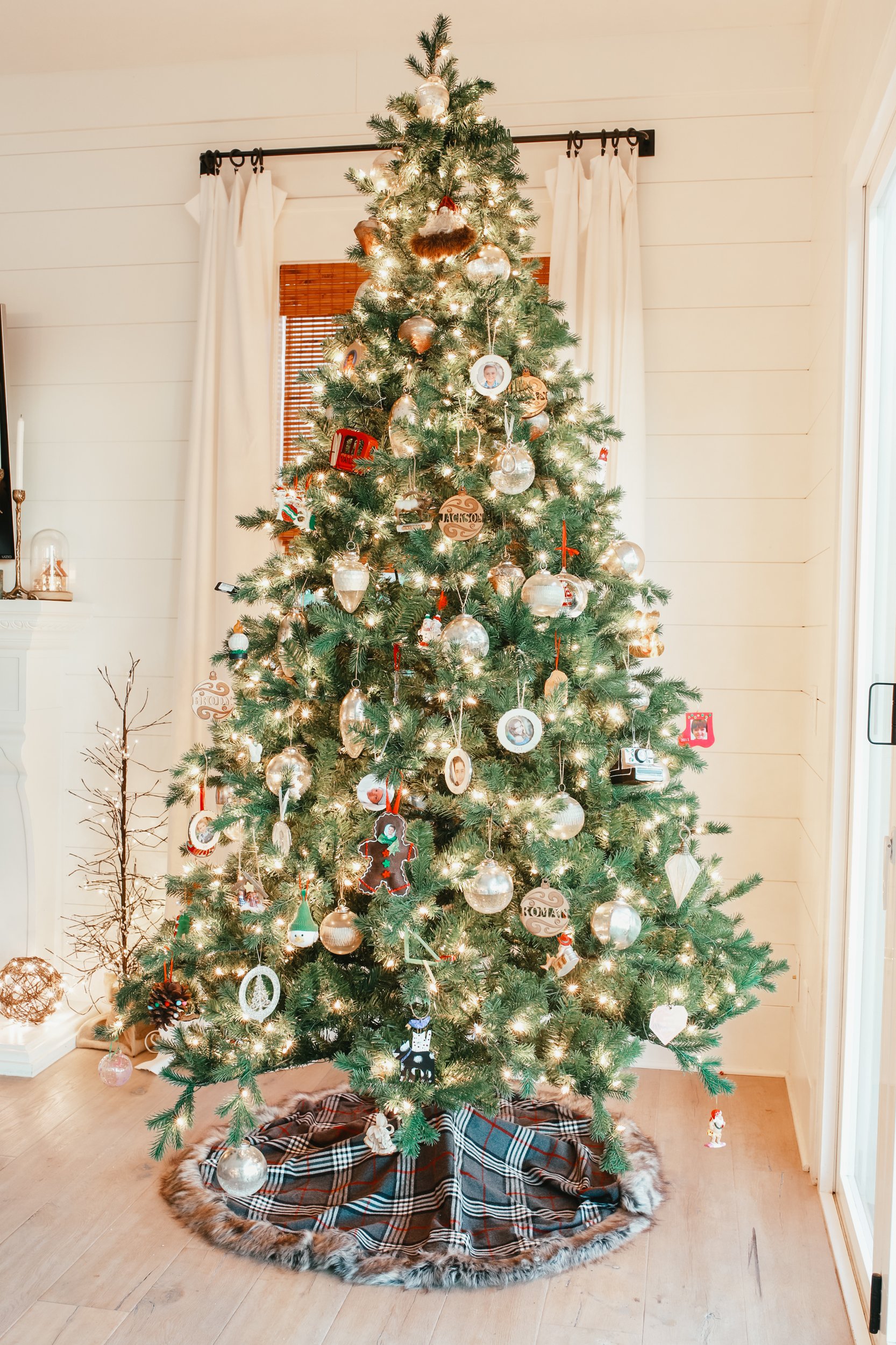 decorated christmas tree