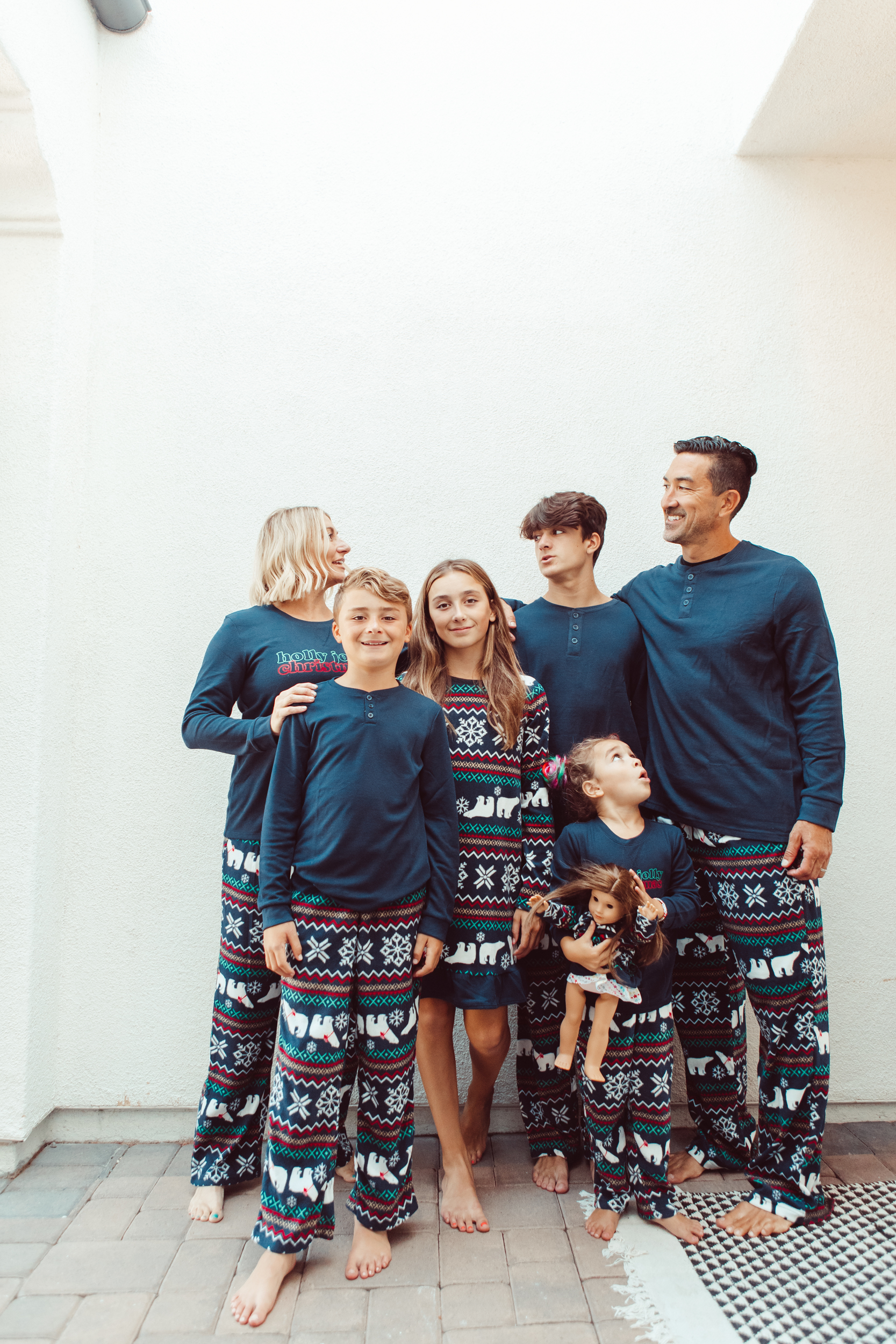 family in matching christmas pjs